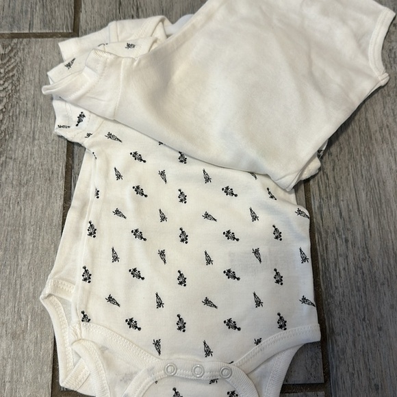 Rae Dunn Set of 3 Baby Onesies - Baby Good Vibes, Root for Eachother 0-3M NWT - Picture 2 of 3